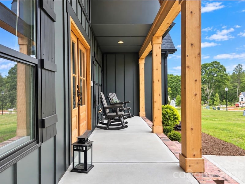 501 Edmunds Ln, Clover, SC 29710