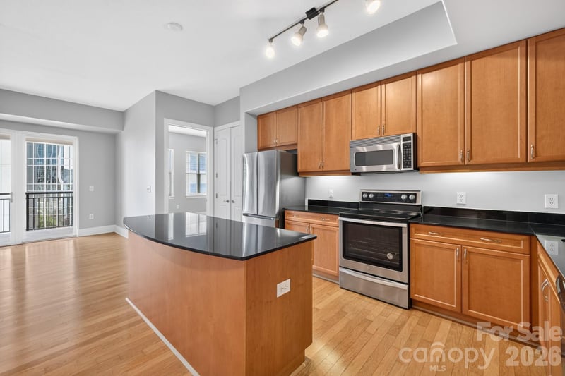4620 Piedmont Row Dr #603, Charlotte, NC 28210