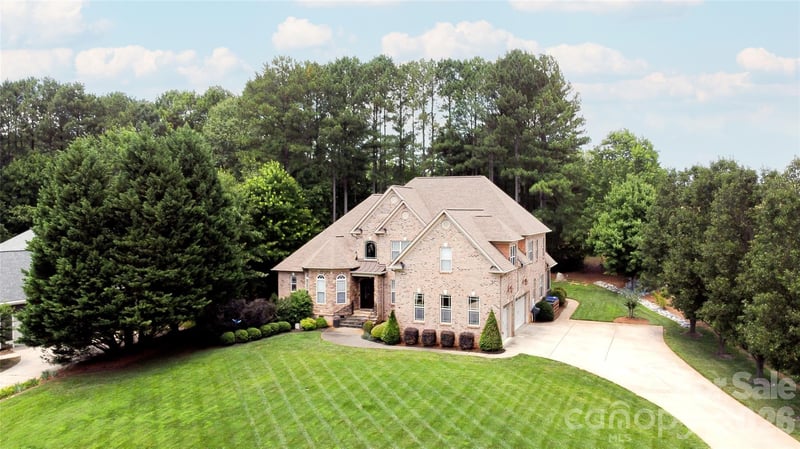 139 Waterbury Dr, Mooresville, NC 28117