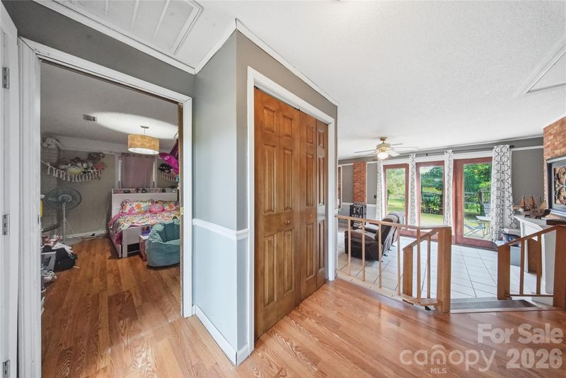 4473 Daniels St, Maiden, NC 28650