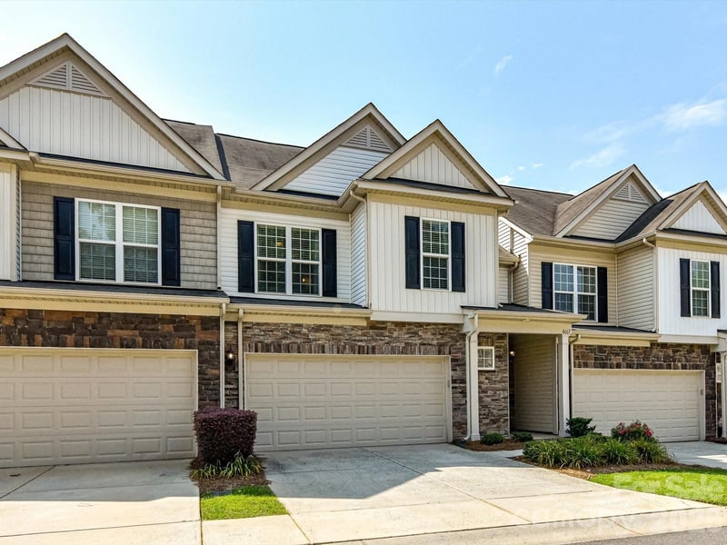 6017 Carrollton Ln, Charlotte, NC 28210