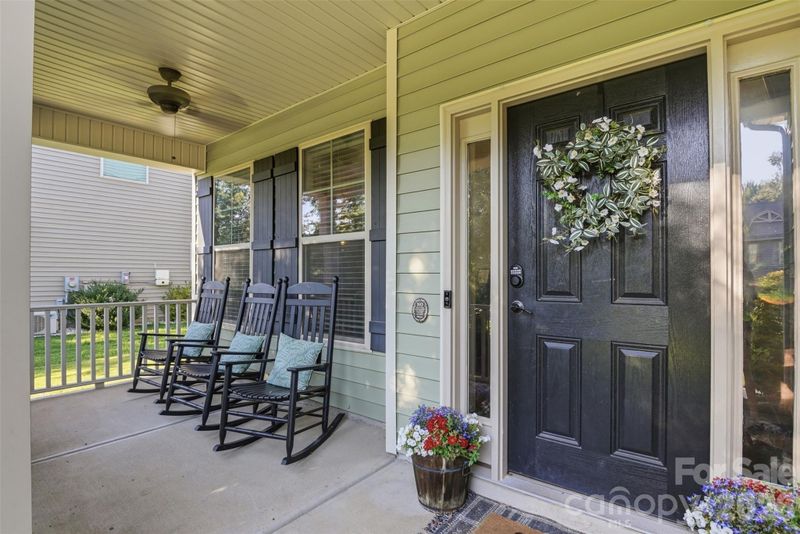 10022 Wrigley Dr, Charlotte, NC 28273