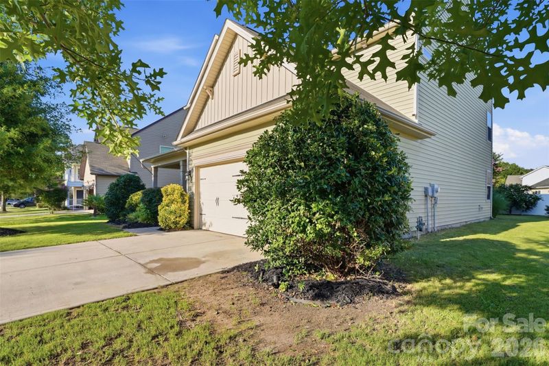 10022 Wrigley Dr, Charlotte, NC 28273