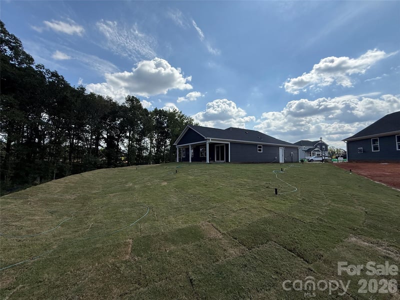 533 Creston Place Dr, Monroe, NC 28110