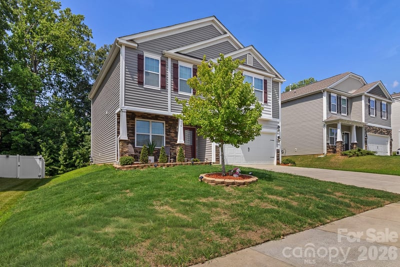 9836 Oak Barrel Ln, Charlotte, NC 28215