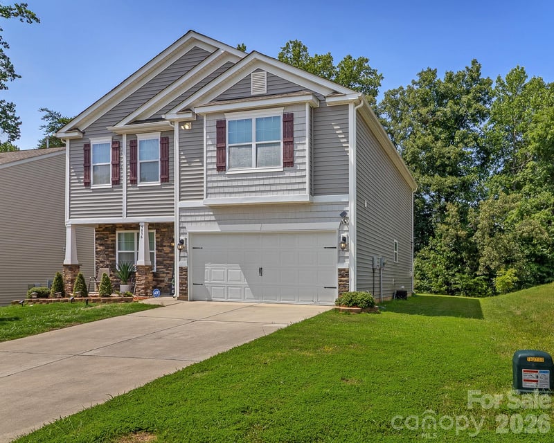 9836 Oak Barrel Ln, Charlotte, NC 28215