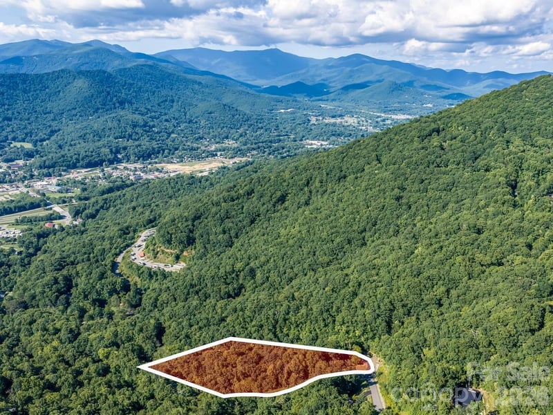 1230 Arborcrest Way, Swannanoa, NC 28778