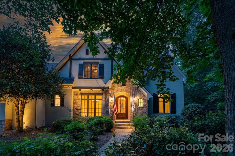 3003 Ocaso Ct, Matthews, NC 28104