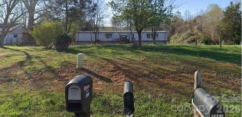 2195 Otis Dellinger Rd, Lincolnton, NC 28092