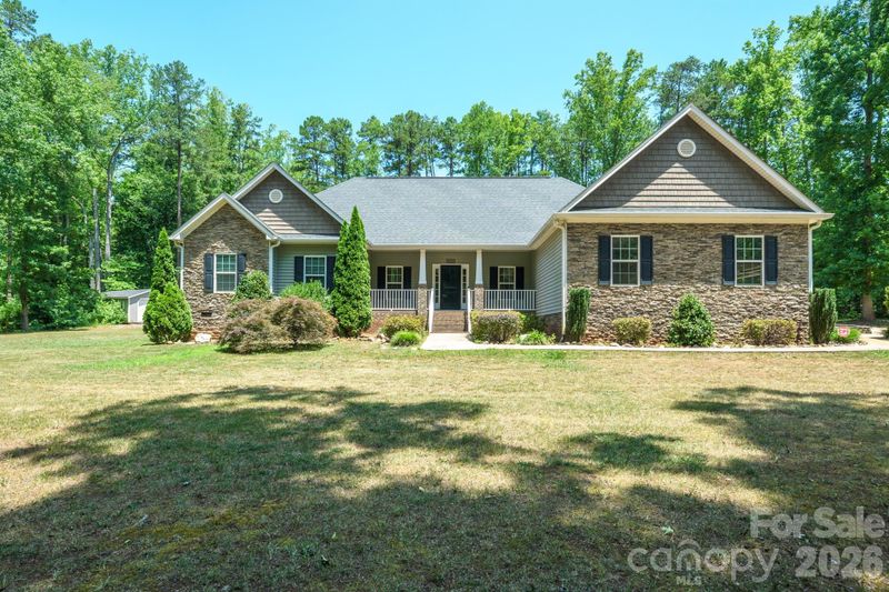 4628 Cayton Dr, Maiden, NC 28650