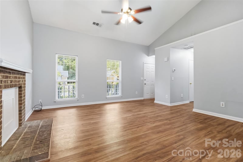 6136 Sunbridge Ct, Charlotte, NC 28269
