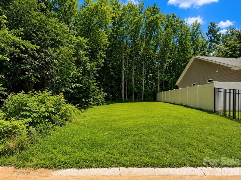 5832 Patton St, Charlotte, NC 28269