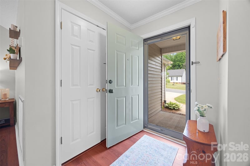 808 Chipmeadow Ln, York, SC 29745