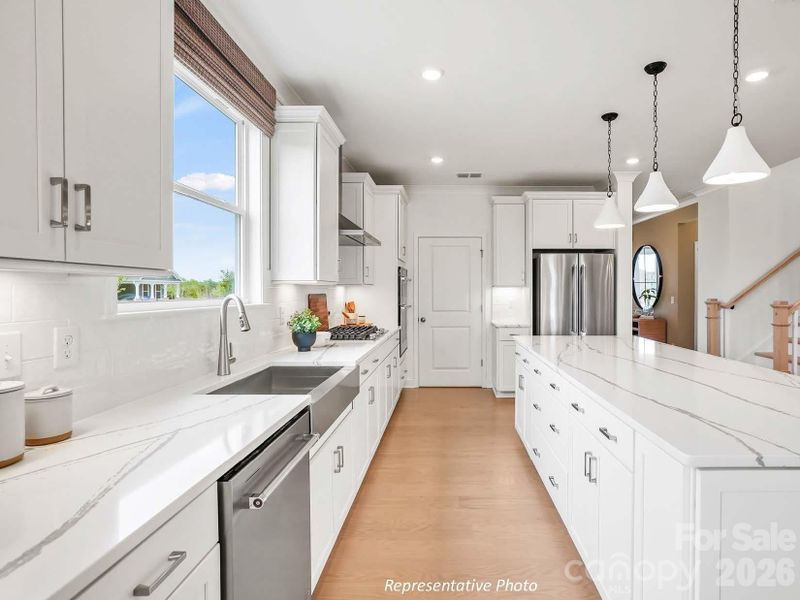 2522 Serene Ave, Belmont, NC 28012
