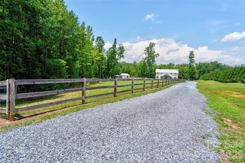 400 Bethany Rd, Gastonia, NC 28052