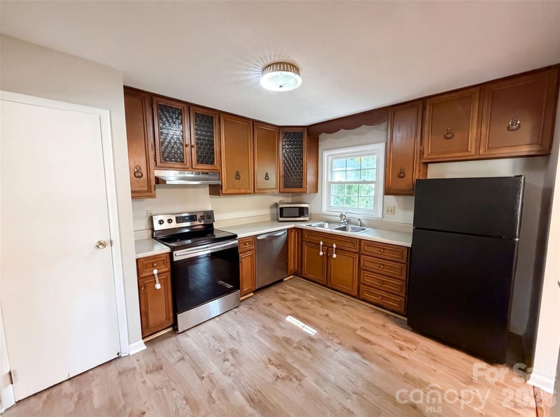 1716 Timberlane St, Gastonia, NC 28054