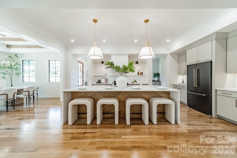 710 Lochridge Rd, Charlotte, NC 28209