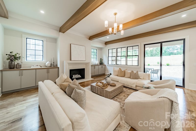 710 Lochridge Rd, Charlotte, NC 28209