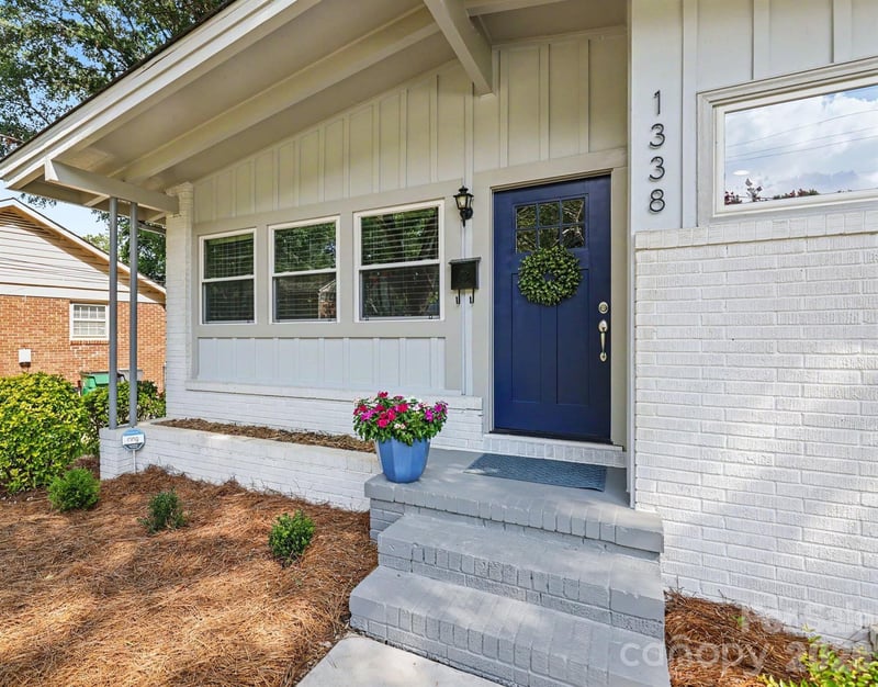 1338 Edgewater Dr, Charlotte, NC 28210