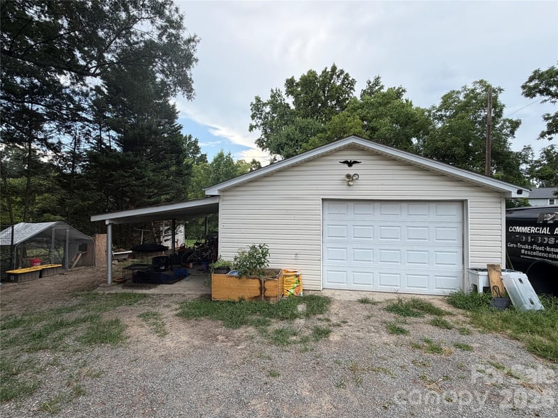 1843 Lane St, Kannapolis, NC 28083