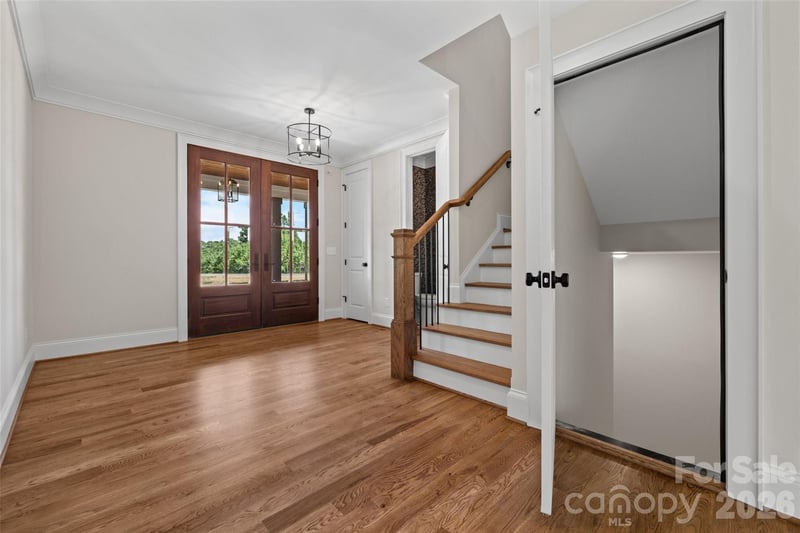 537 Riddle Mill Rd, Lake Wylie, SC 29710