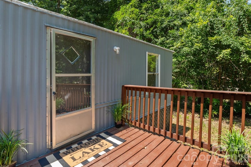 335 Lake Landing Dr, Salisbury, NC 28146