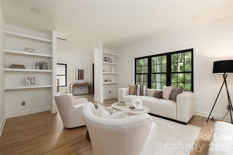 732 Ellsworth Rd, Charlotte, NC 28211