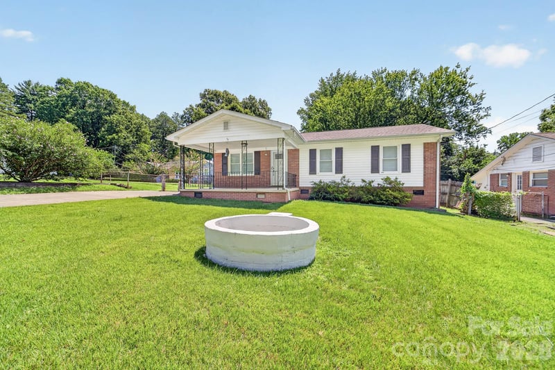 4723 Northaven Dr, Charlotte, NC 28206