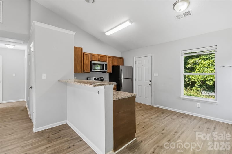 6421 Elgywood Ln, Charlotte, NC 28213