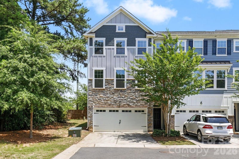15124 Holly Run Ln, Charlotte, NC 28277