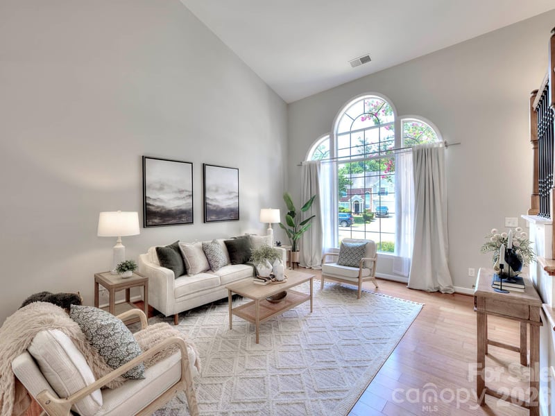 11206 Longhedge Ln, Charlotte, NC 28273