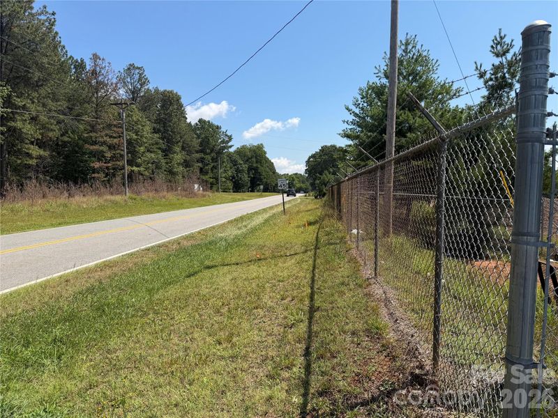 5166 Slanting Bridge Rd, Denver, NC 28037