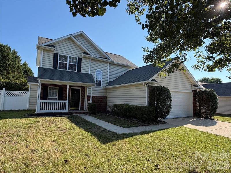 12601 Cumberland Crest Dr, Huntersville, NC 28078