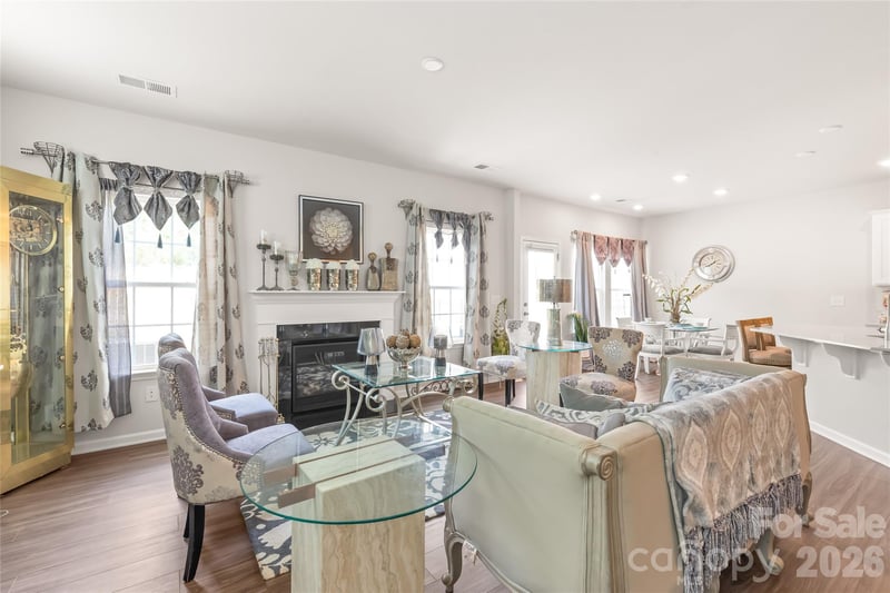 15308 Lake Ridge Rd, Charlotte, NC 28278