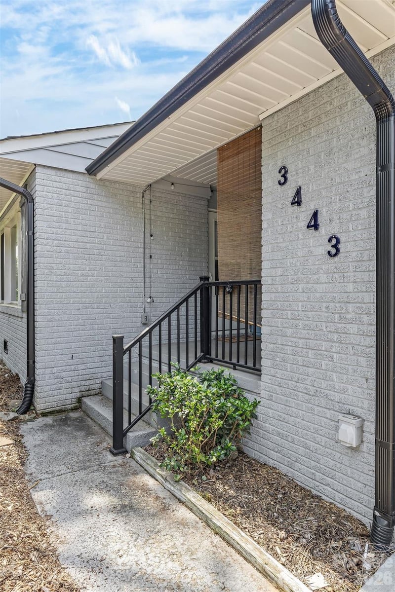 3443 Airlie St, Charlotte, NC 28205