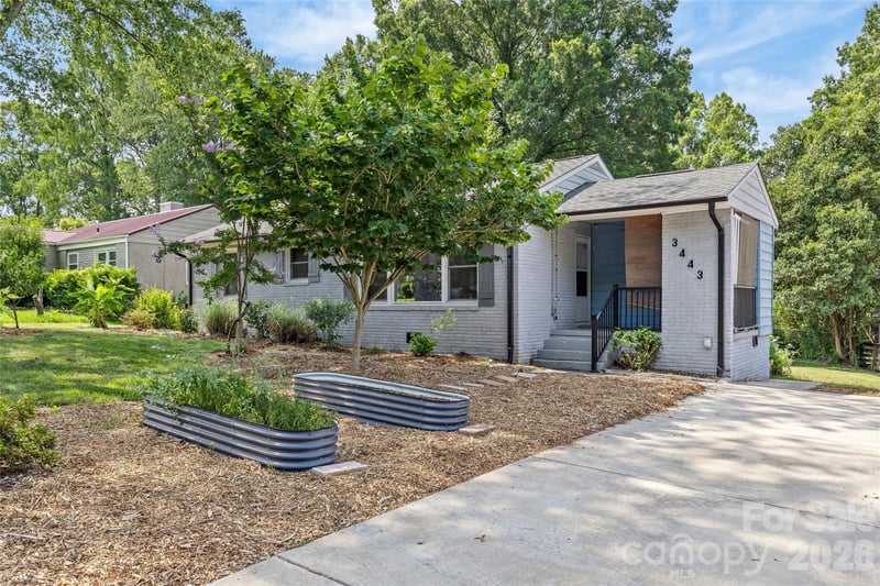3443 Airlie St, Charlotte, NC 28205