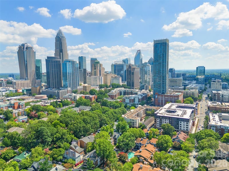 433 W 8th St #68, Charlotte, NC 28202