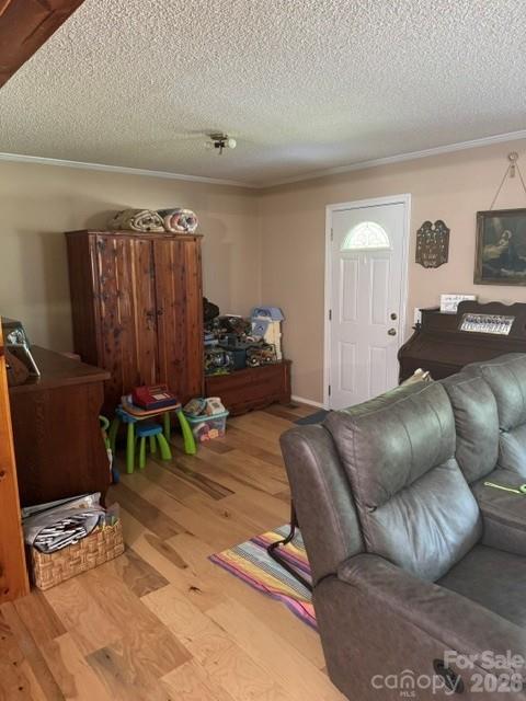 213 E 3rd St, Salisbury, NC 28146