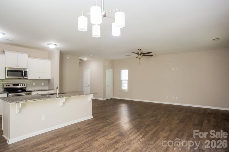 2706 Mt Holly Huntersville Rd, Charlotte, NC 28214