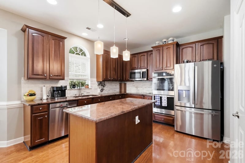 1111 Applegate Pw, Waxhaw, NC 28173