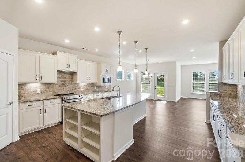 1620 Red Leaf Dr, Fort Mill, SC 29715