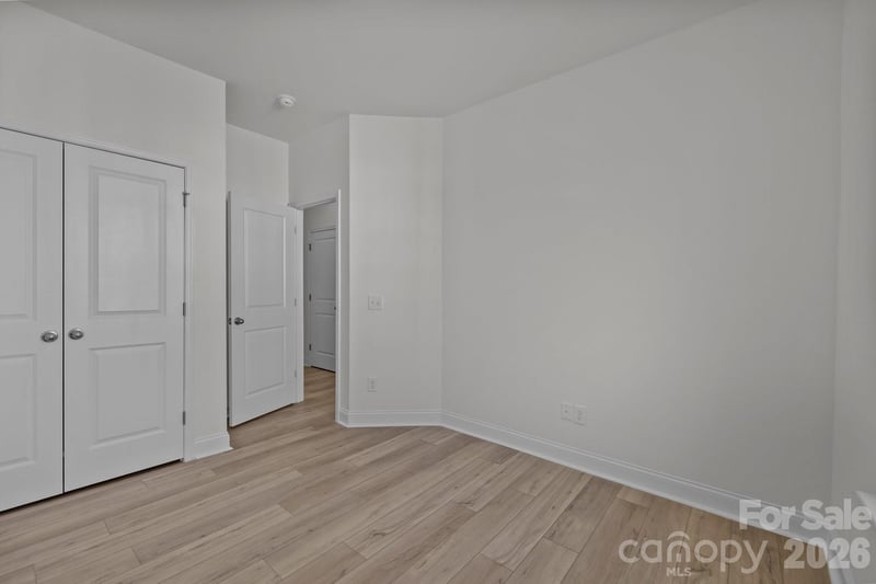 3027 Pointe Town Dr, Charlotte, NC 28208
