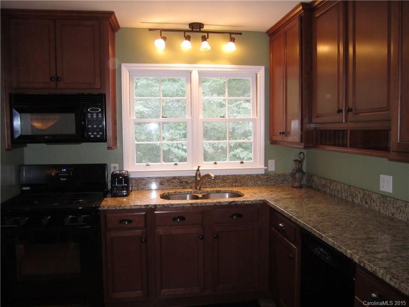 8210 Jefferson Colony Rd, Mint Hill, NC 28227