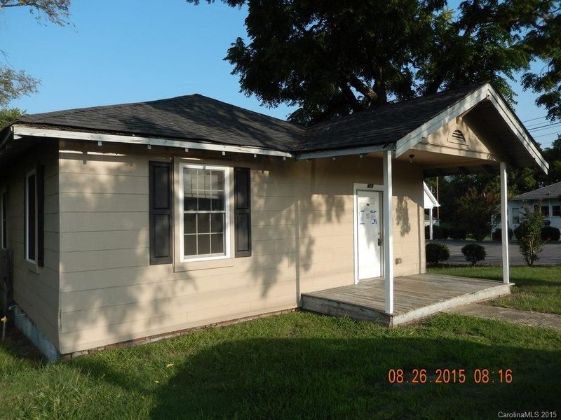 415 N Broad St, Gastonia, NC 28054