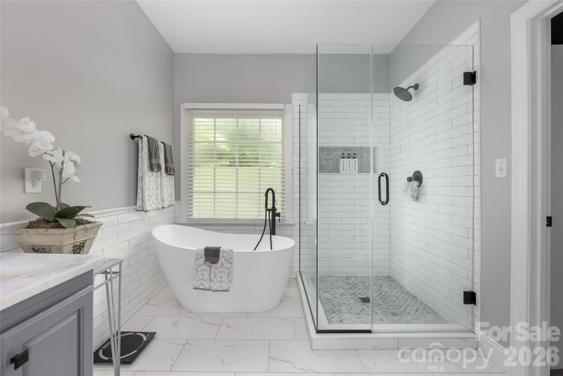 4034 Nicole Eileen Ln, Charlotte, NC 28216