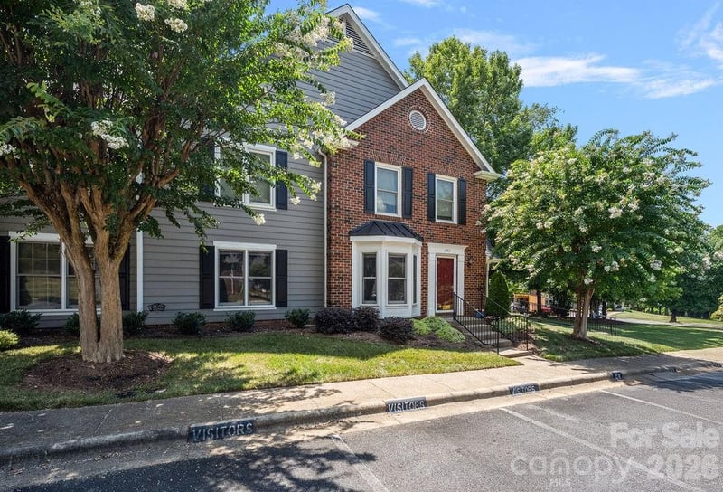 1793 Robinwood Rd, Gastonia, NC 28054