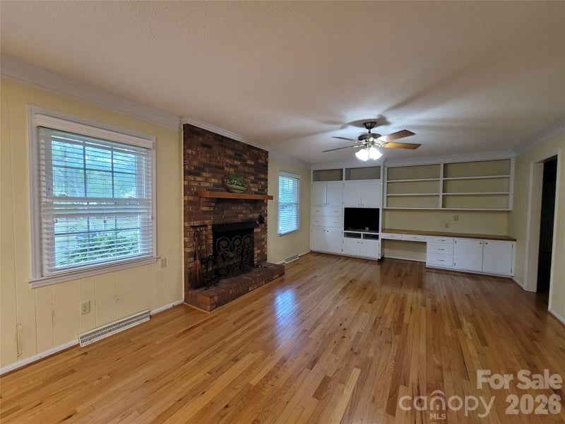 2318 Shaw Ave, Gastonia, NC 28054