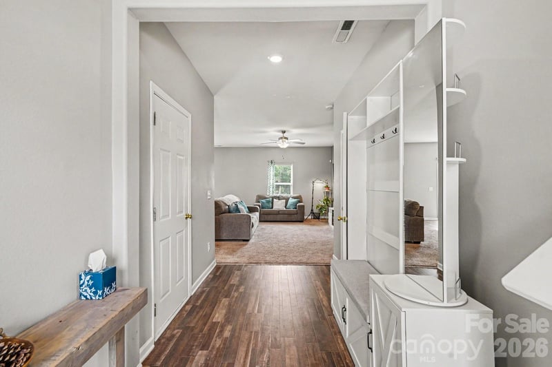 2238 Lanza Dr, Charlotte, NC 28215