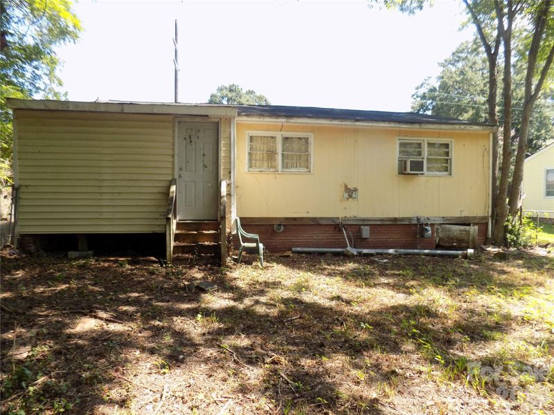 1013 W Sixth Ave, Gastonia, NC 28052