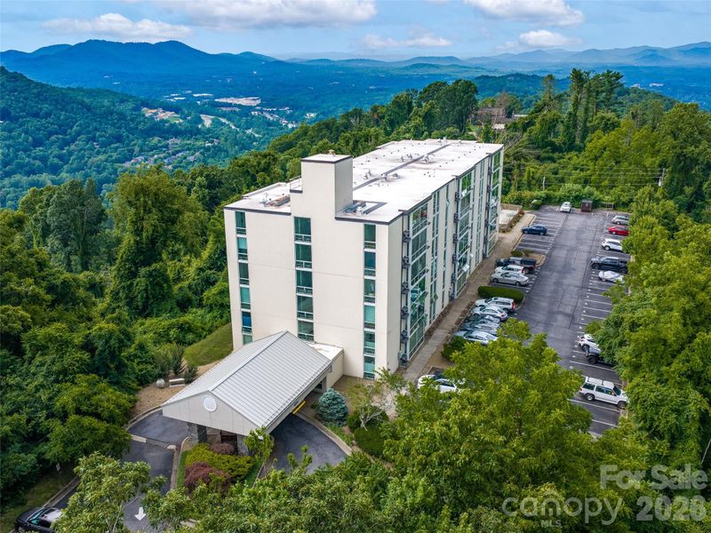 647 Town Mountain Rd #309, Asheville, NC 28804